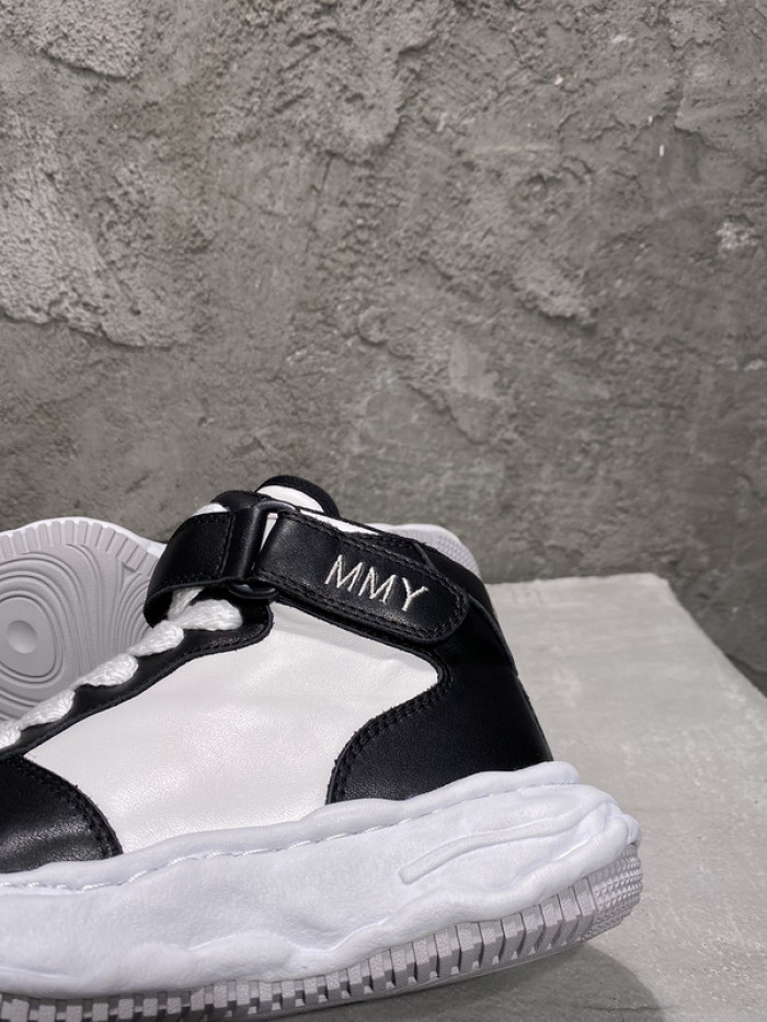 Ma*s*n mihara yasuhiro sneaker