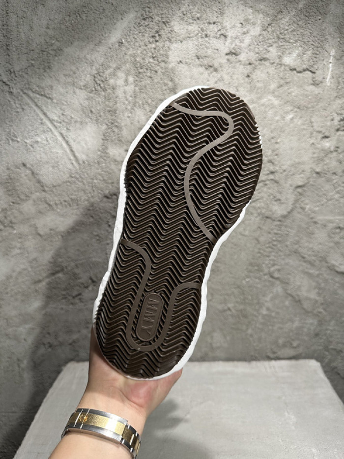 Ma*s*n mihara yasuhiro sneaker