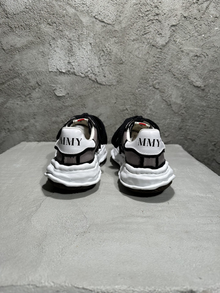 Ma*s*n mihara yasuhiro sneaker
