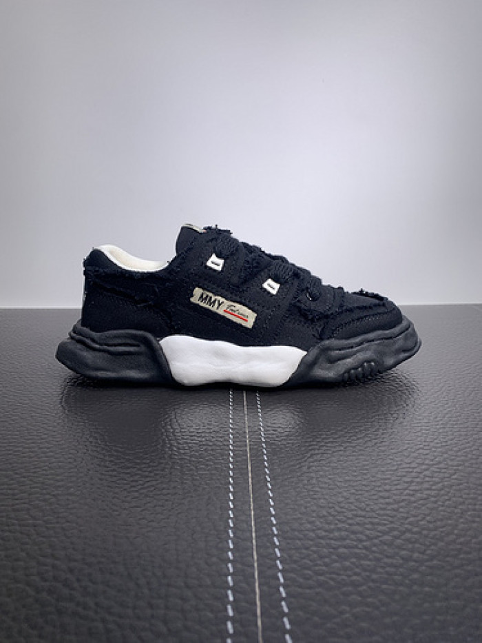 Ma*s*n mihara yasuhiro sneaker