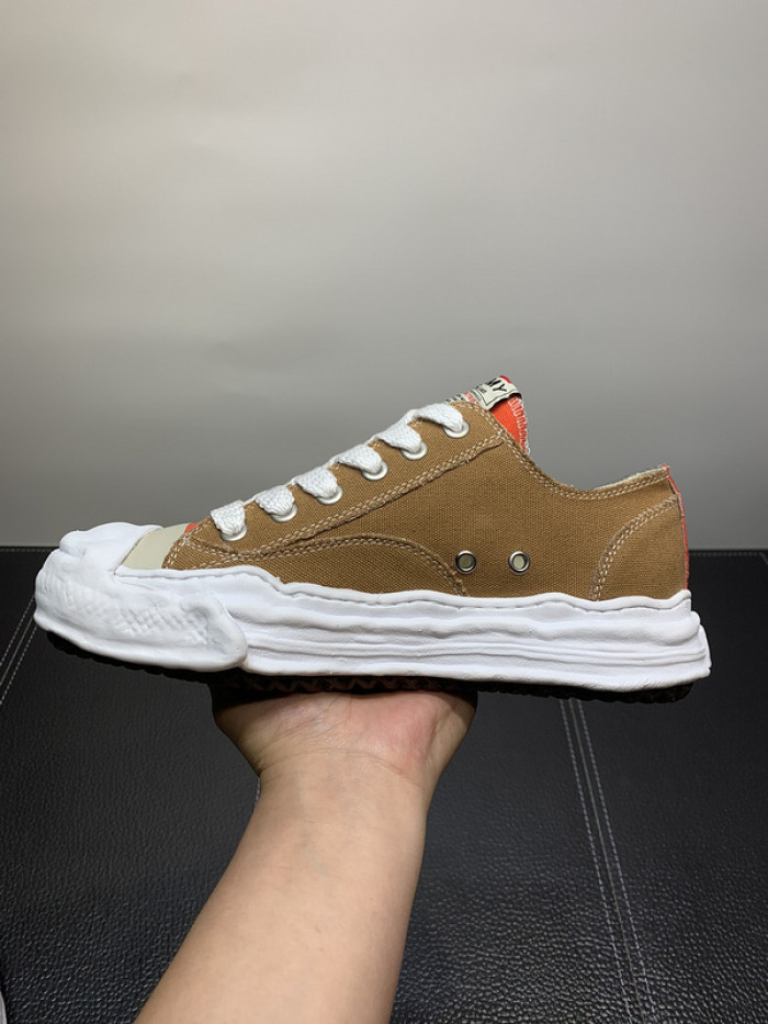 Ma*s*n mihara yasuhiro sneaker