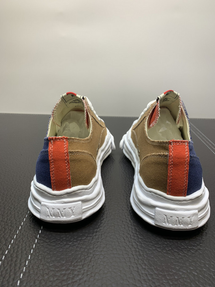 Ma*s*n mihara yasuhiro sneaker