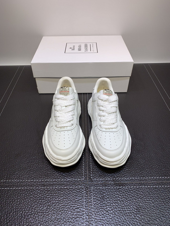 Ma*s*n mihara yasuhiro sneaker