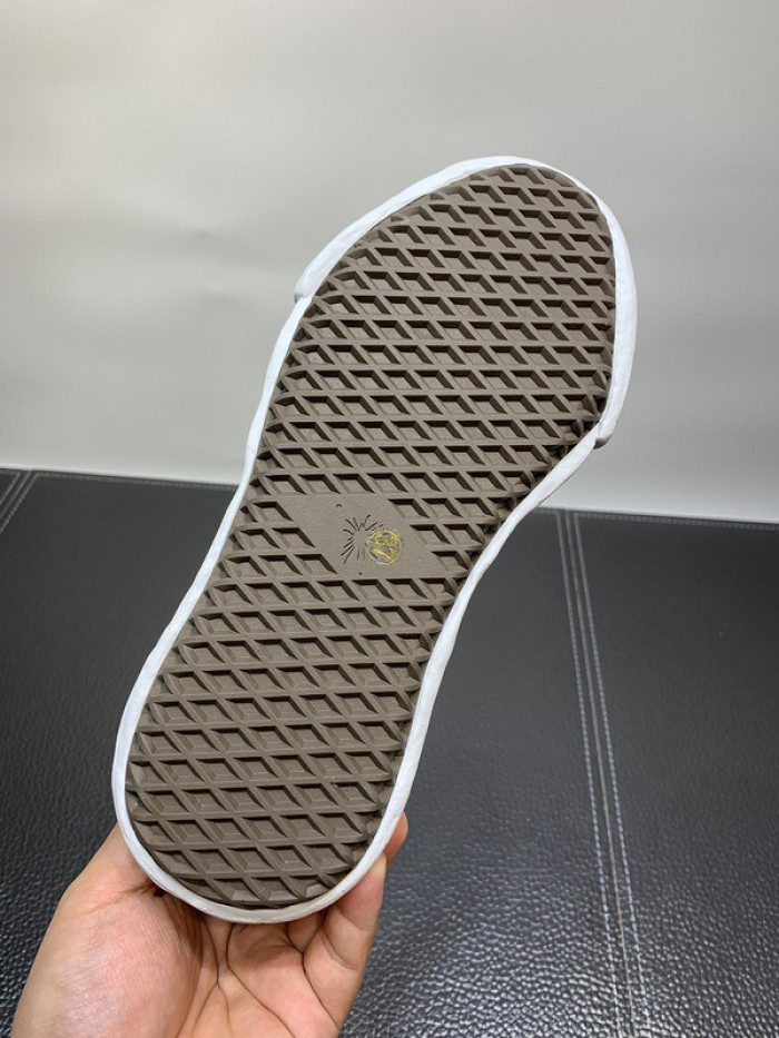 Ma*s*n mihara yasuhiro sneaker