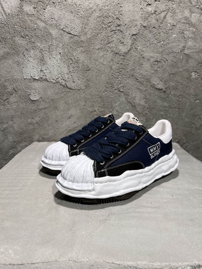 Ma*s*n mihara yasuhiro sneaker