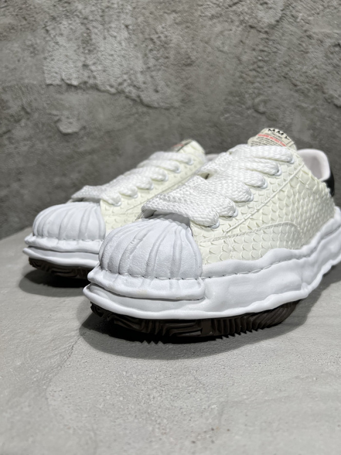 Ma*s*n mihara yasuhiro sneaker