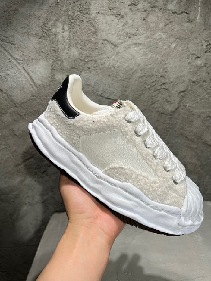 Ma*s*n mihara yasuhiro sneaker