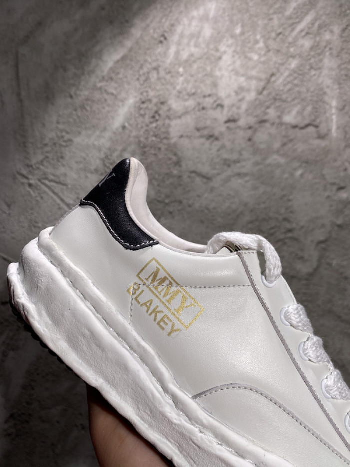 Ma*s*n mihara yasuhiro sneaker