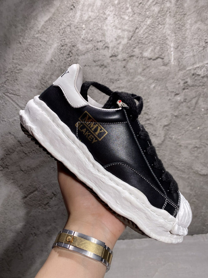 Ma*s*n mihara yasuhiro sneaker