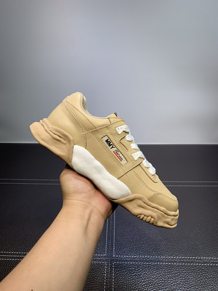Ma*s*n mihara yasuhiro sneaker