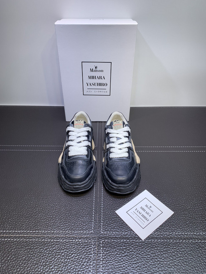 Ma*s*n mihara yasuhiro sneaker
