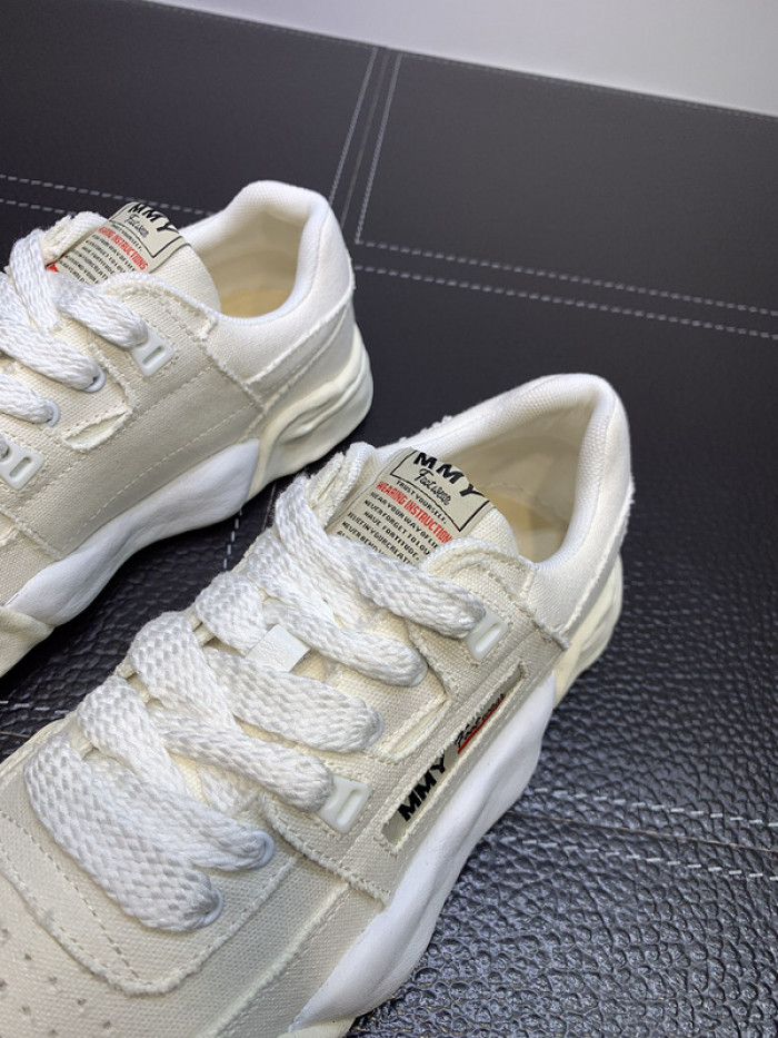Ma*s*n mihara yasuhiro sneaker