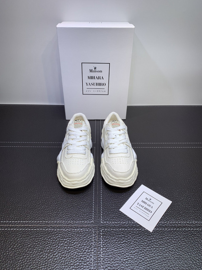 Ma*s*n mihara yasuhiro sneaker
