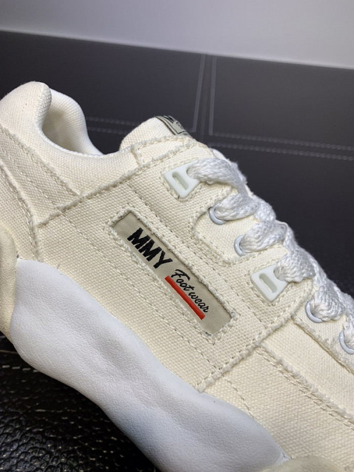 Ma*s*n mihara yasuhiro sneaker