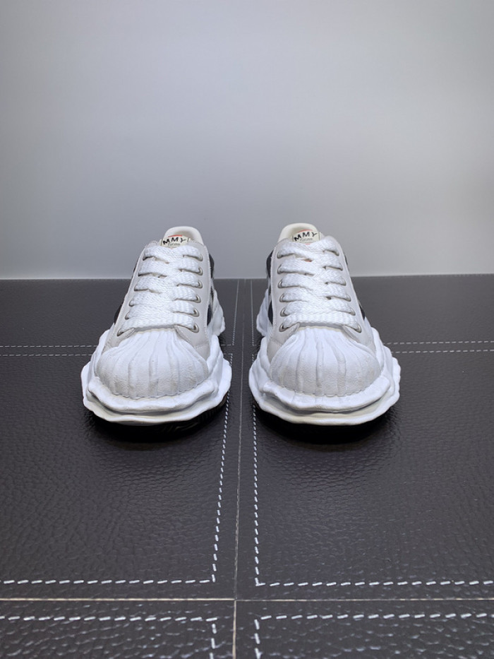 Ma*s*n mihara yasuhiro sneaker