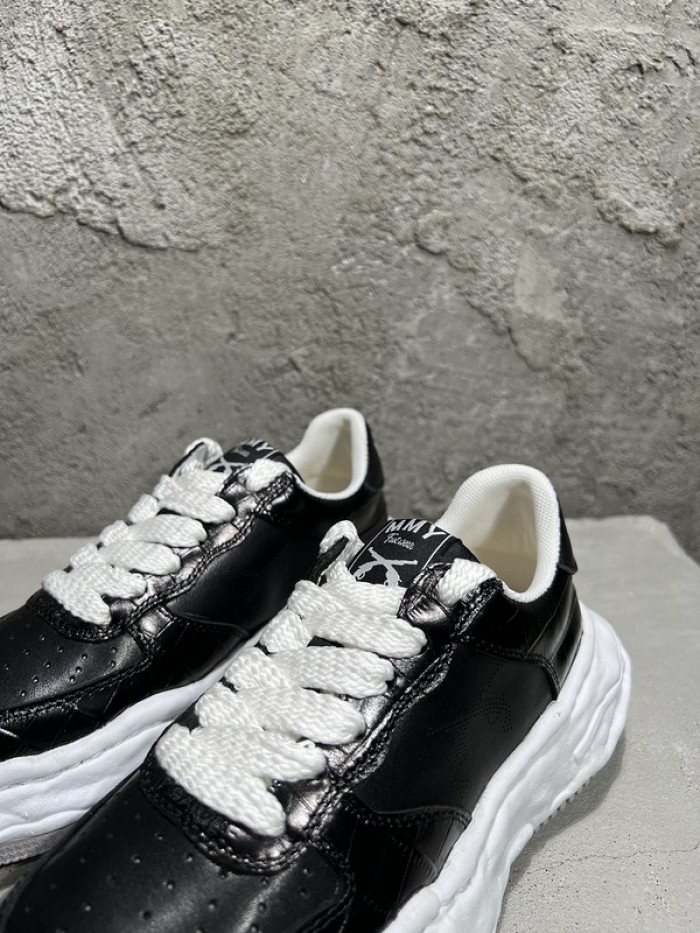 Ma*s*n mihara yasuhiro sneaker
