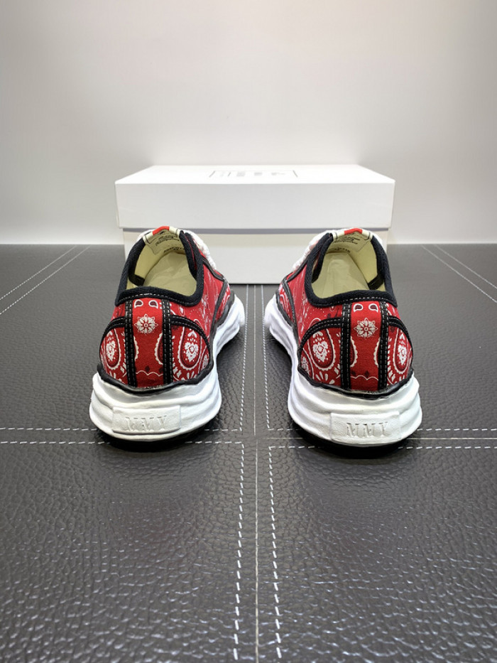 Ma*s*n mihara yasuhiro sneaker