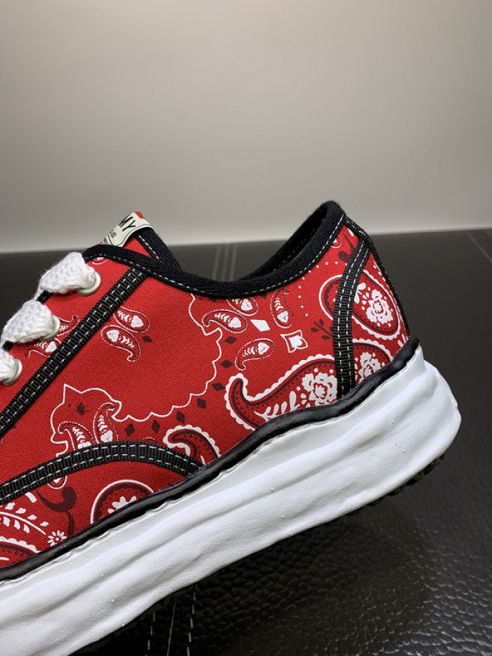 Ma*s*n mihara yasuhiro sneaker