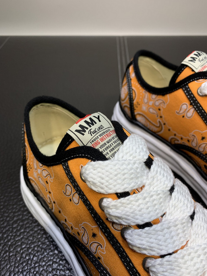 Ma*s*n mihara yasuhiro sneaker