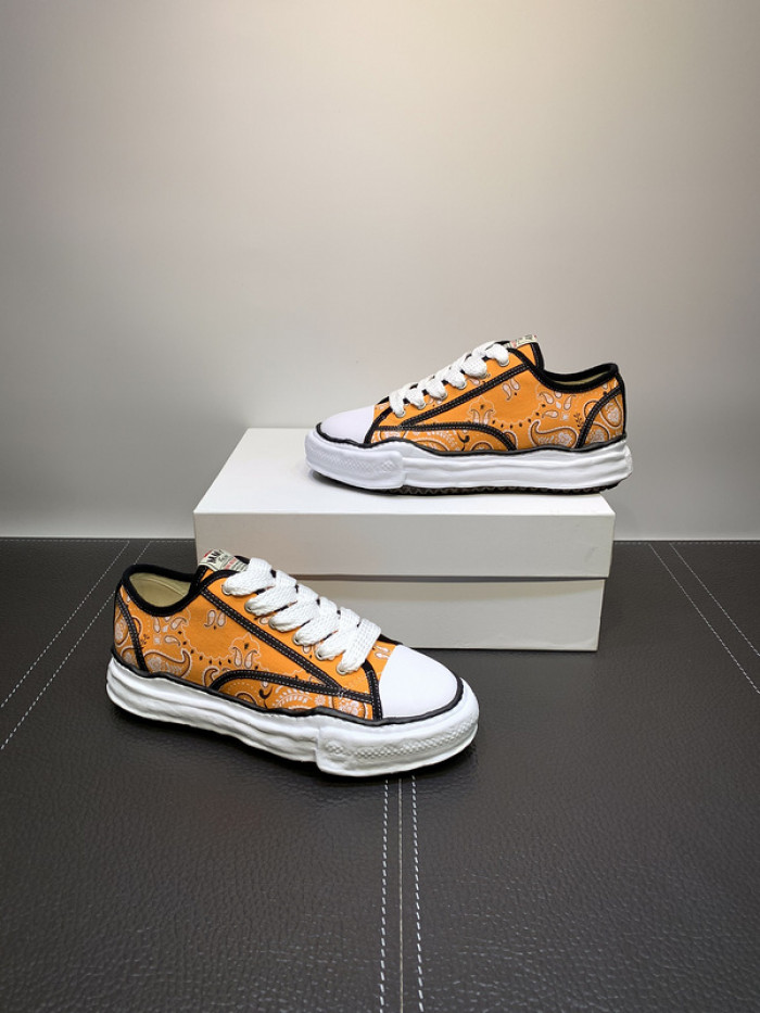 Ma*s*n mihara yasuhiro sneaker