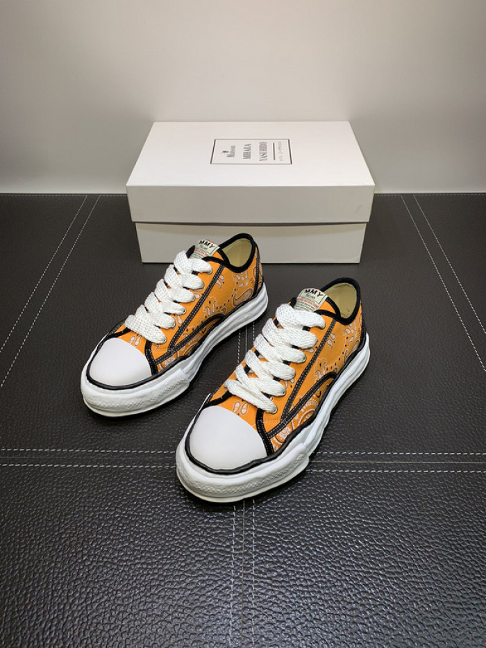 Ma*s*n mihara yasuhiro sneaker