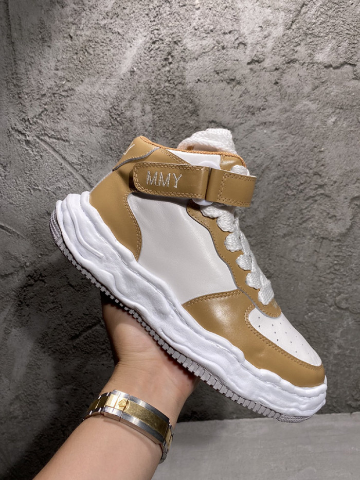 Ma*s*n mihara yasuhiro sneaker