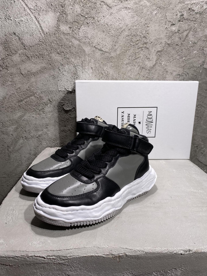 Ma*s*n mihara yasuhiro sneaker