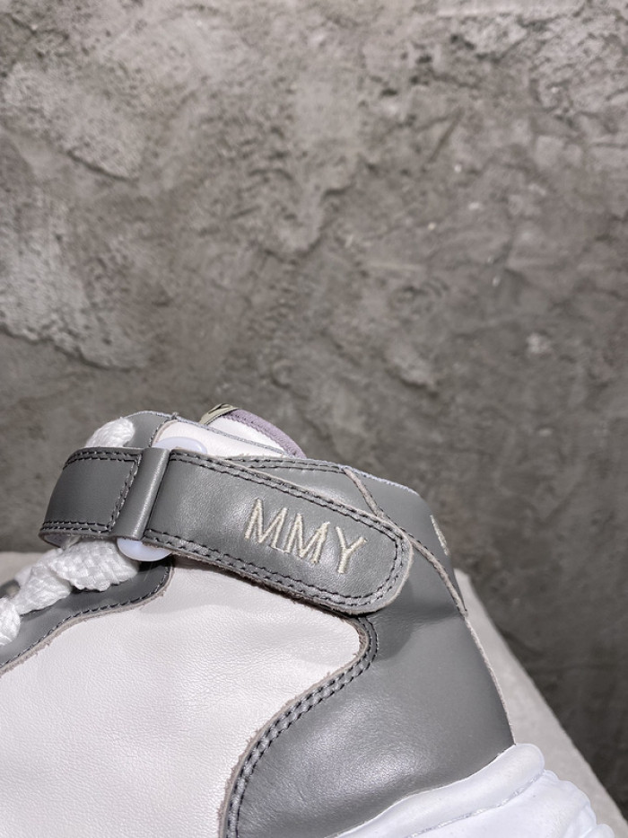 Ma*s*n mihara yasuhiro sneaker