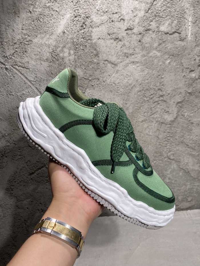 Ma*s*n mihara yasuhiro sneaker