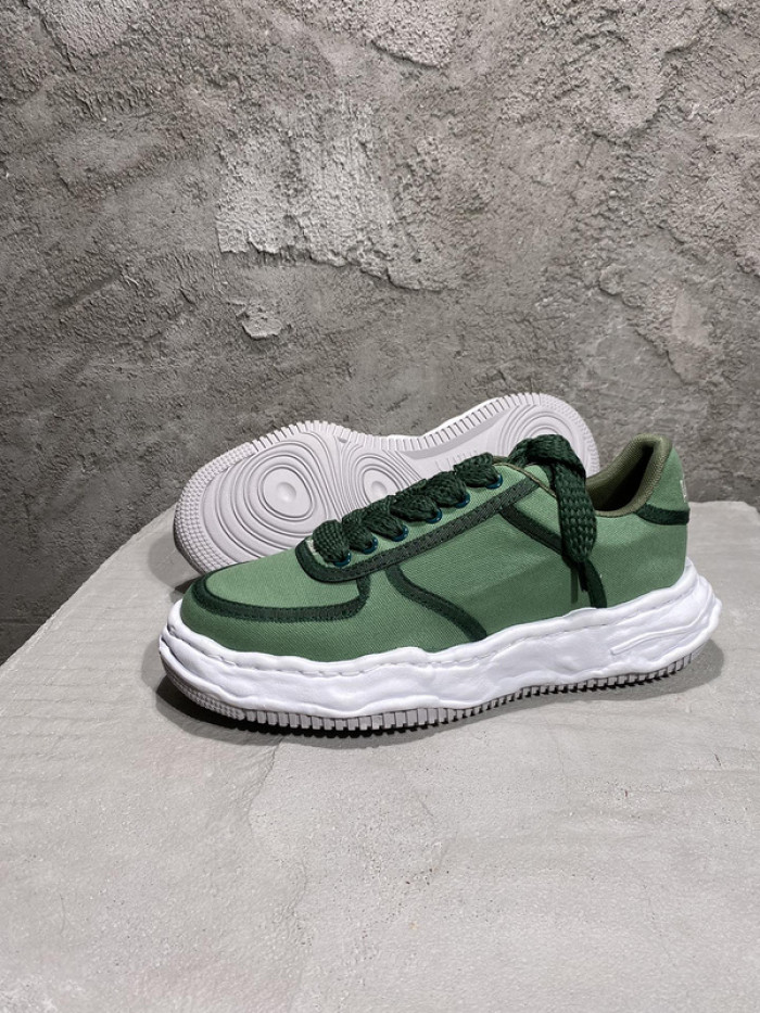 Ma*s*n mihara yasuhiro sneaker
