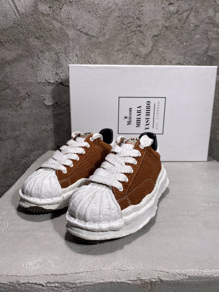 Ma*s*n mihara yasuhiro sneaker