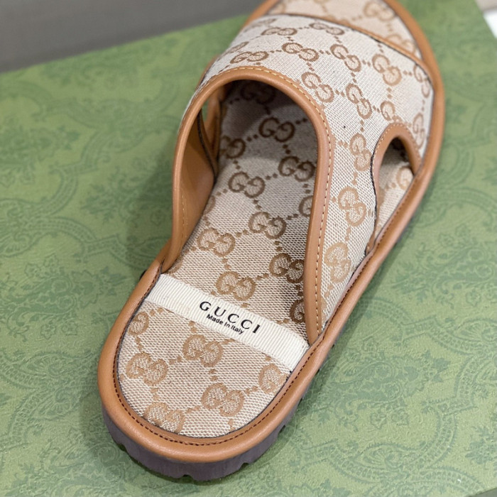 guc sandal