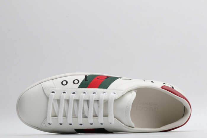 gi ace embroidered low-top sneaker 23110221