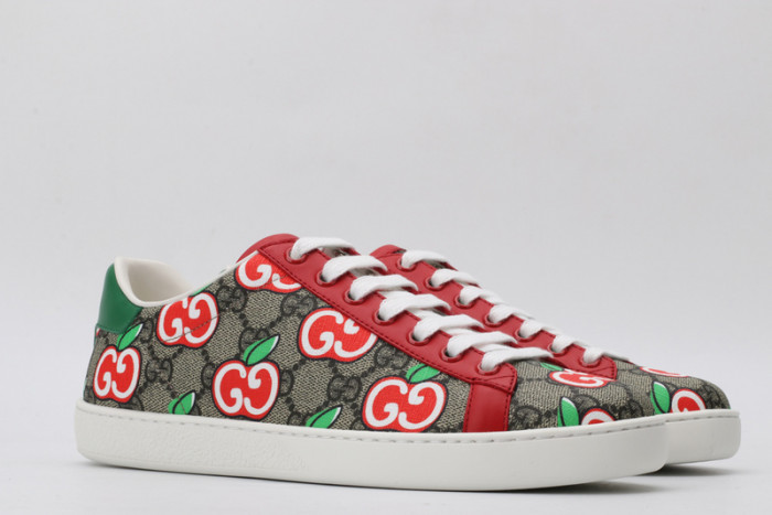 gi ace embroidered low-top sneaker
