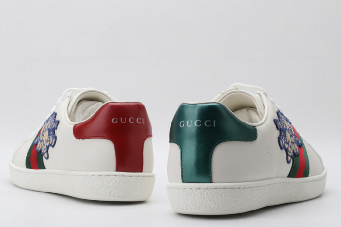 gi ace embroidered low-top sneaker