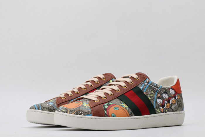 gi ace embroidered low-top sneaker