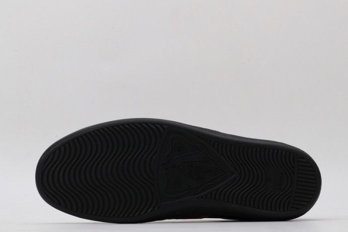 gi ace embroidered low-top sneaker