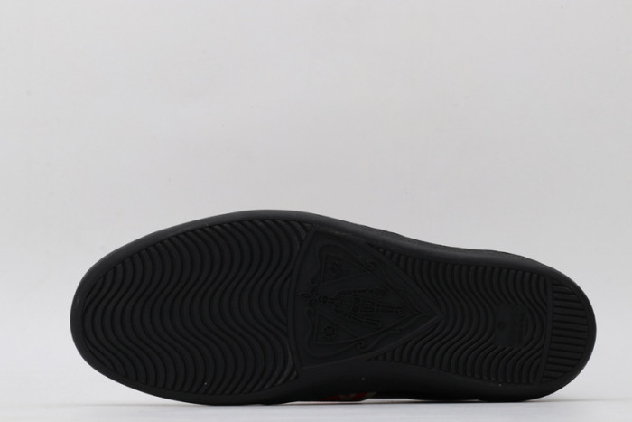 gi ace embroidered low-top sneaker