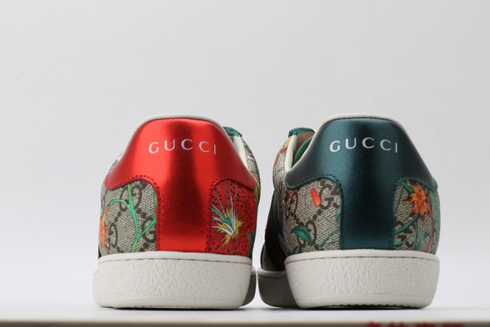 gi ace embroidered low-top sneaker