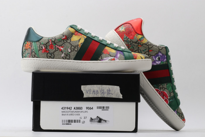 gi ace embroidered low-top sneaker