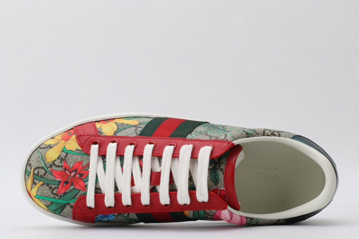 gi ace embroidered low-top sneaker