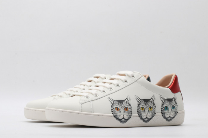 gi ace embroidered low-top sneaker