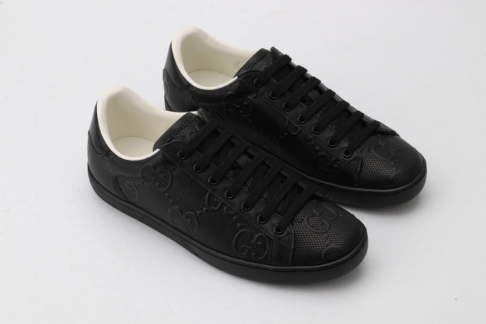 gi ace embroidered low-top sneaker