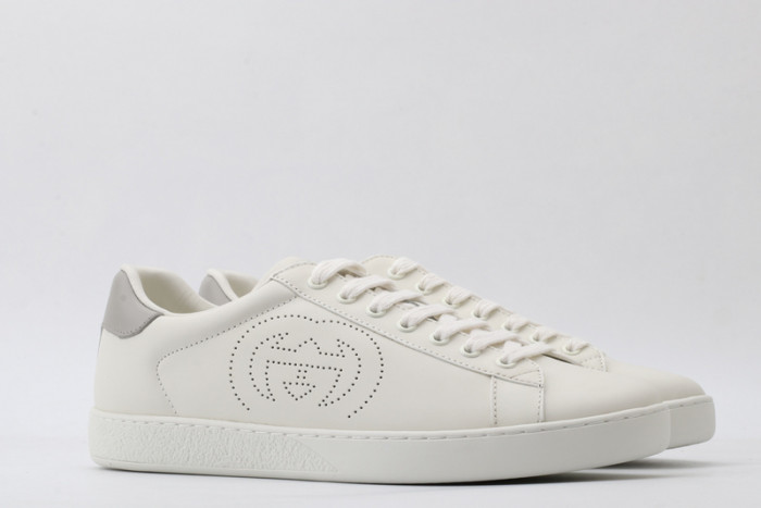 gi ace embroidered low-top sneaker