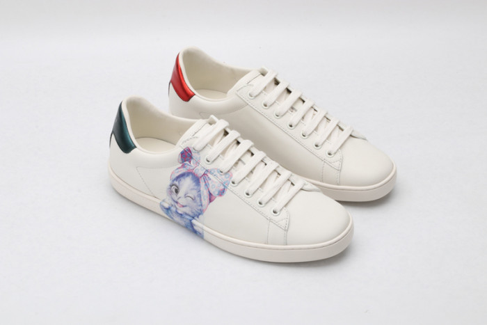 gi ace embroidered low-top sneaker