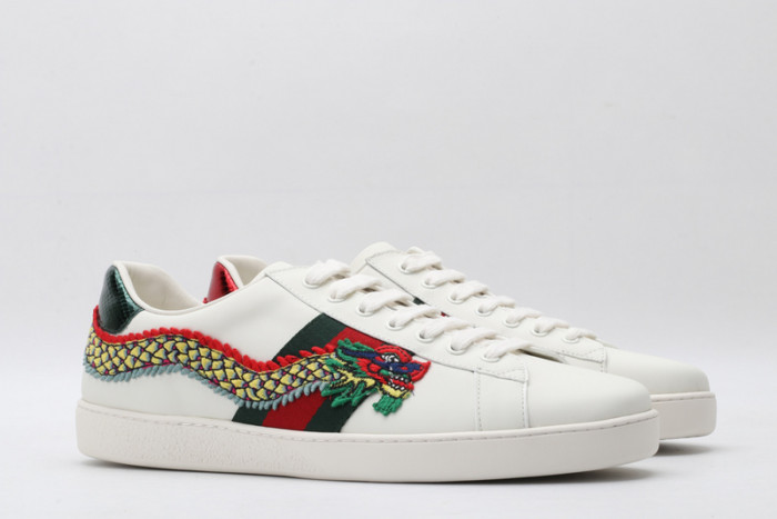 gi ace embroidered low-top sneaker