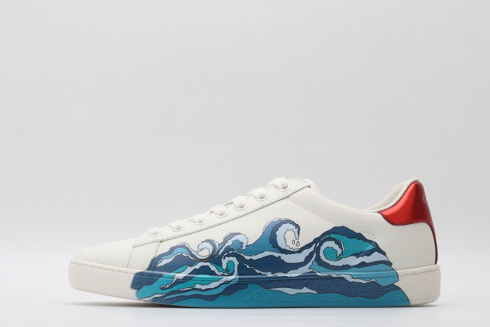 gi ace embroidered low-top sneaker