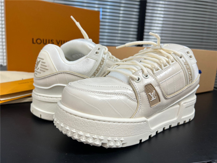 lovt sneaker
