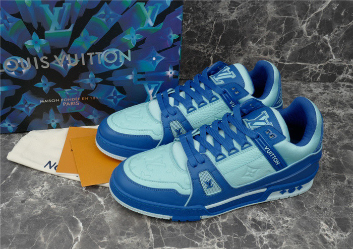 lovt sneaker