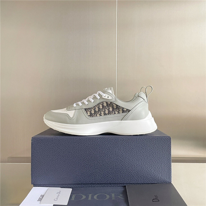 dr b25 trainer sneaker